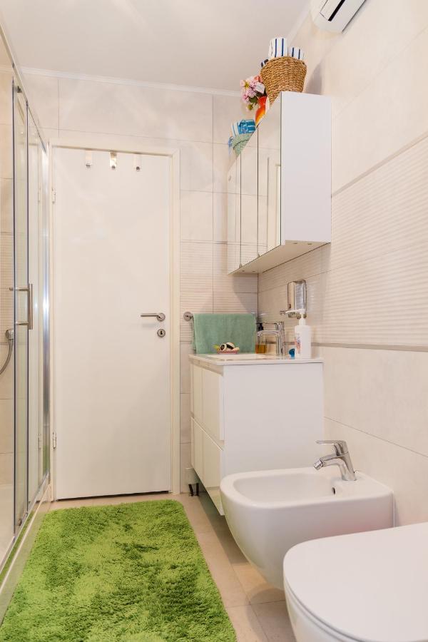 Luxury Apartment Sara Umago Exterior foto